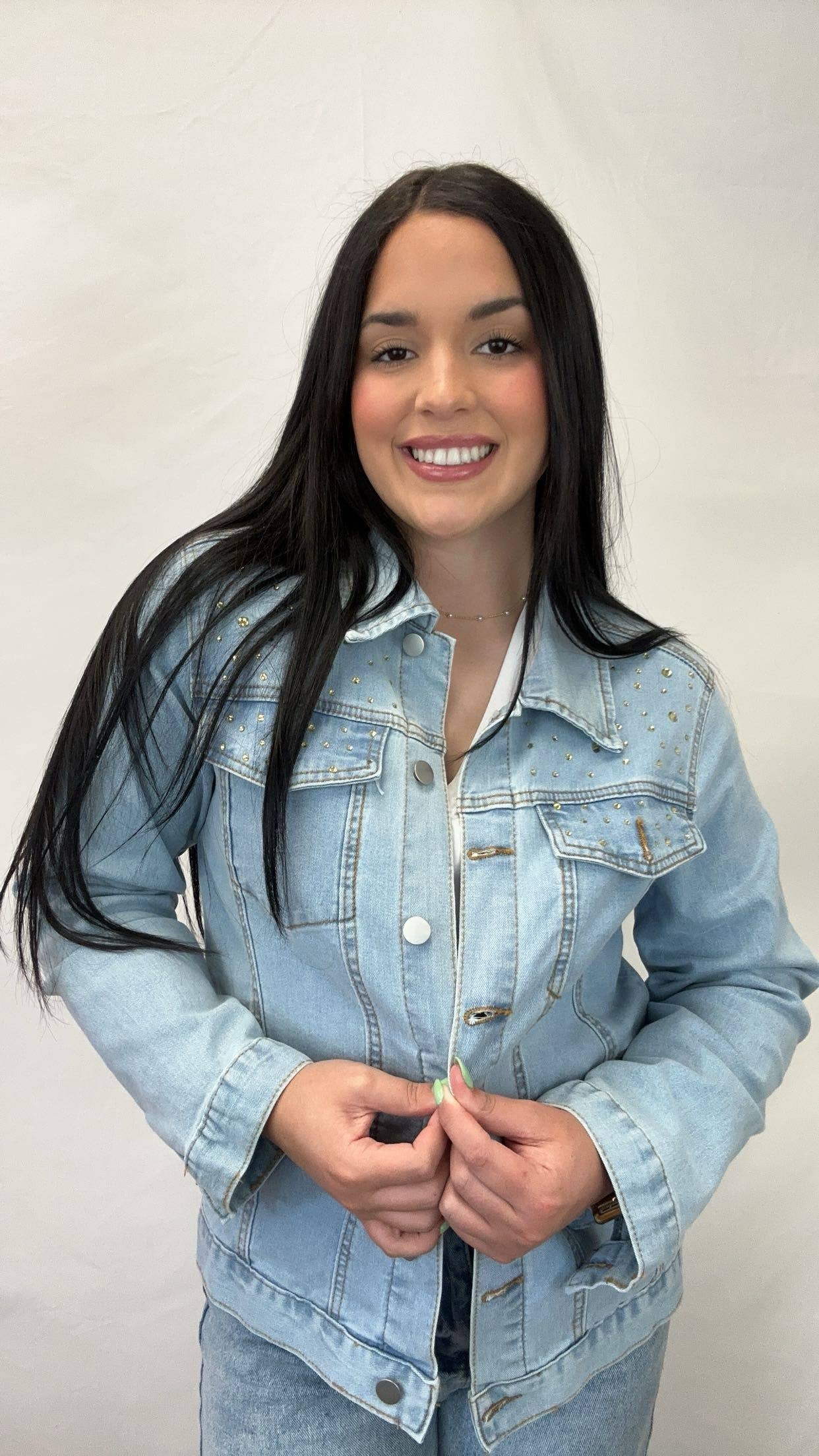 Golden Roar - Women's Sequin Embroidery Tiger Denim Jacket