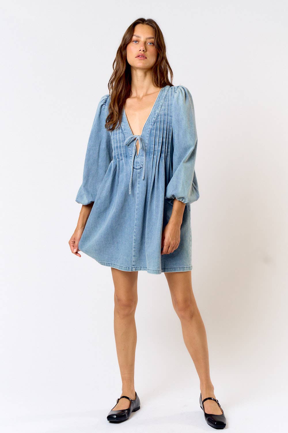 LONG SLEEVE TIE FRONT DENIM MINI DRESS